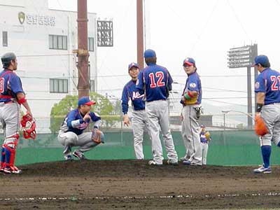 攻守ともに精彩欠き引き分け 写真1