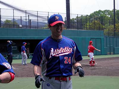 コールド勝ちでリーグ戦2戦2勝 写真1