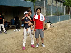 津川馨の走者一掃タイムリーで逆転勝利 写真1