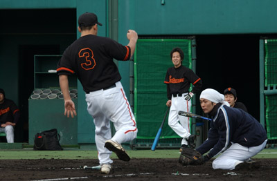 ガッタマーズ、連敗スタート 写真62