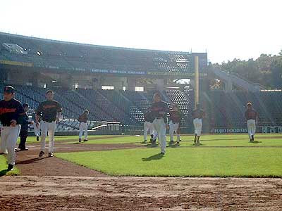 スカイマークスタジアムで勝利 写真2