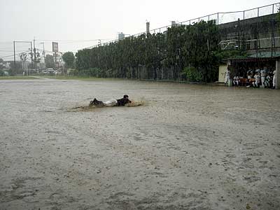 草魂カップは降雨コールドで3回戦敗退 写真3